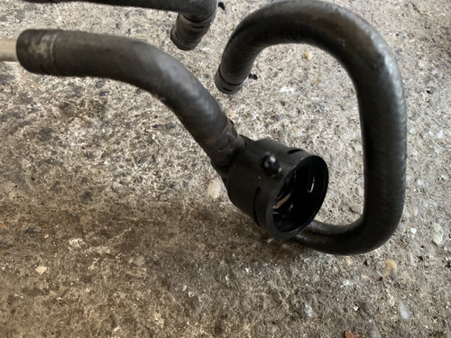 Furtun combustibil cu locas senzor temperatura combustibil Volkswagen Jetta 5 [2005 - 2011] Sedan 4-...