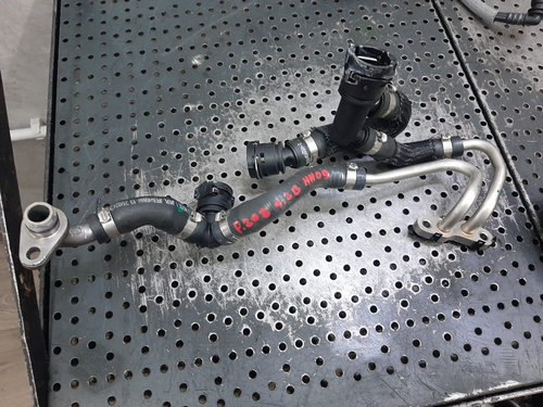 Furtun conducta apa 1.2b hn09 peugeot 208 9837416880