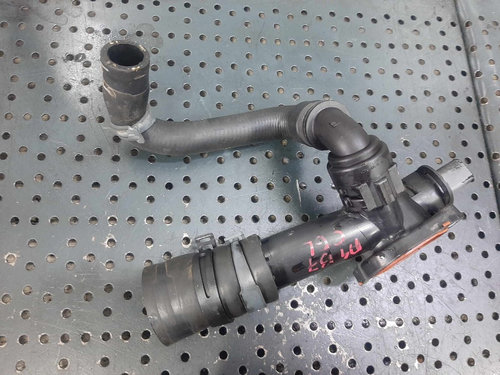 Furtun conducta apa 2.0 tdi audi a4 b8 8k0819342j