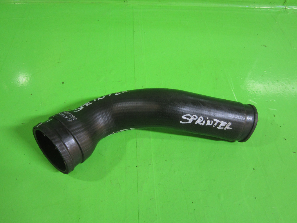 FURTUN / CONDUCTA INTERCOOLER TURBO MERCEDES-BENZ SPRINTER 311 W903 2.2 CDI FAB. 1999 - 2007 ⭐⭐⭐⭐⭐
