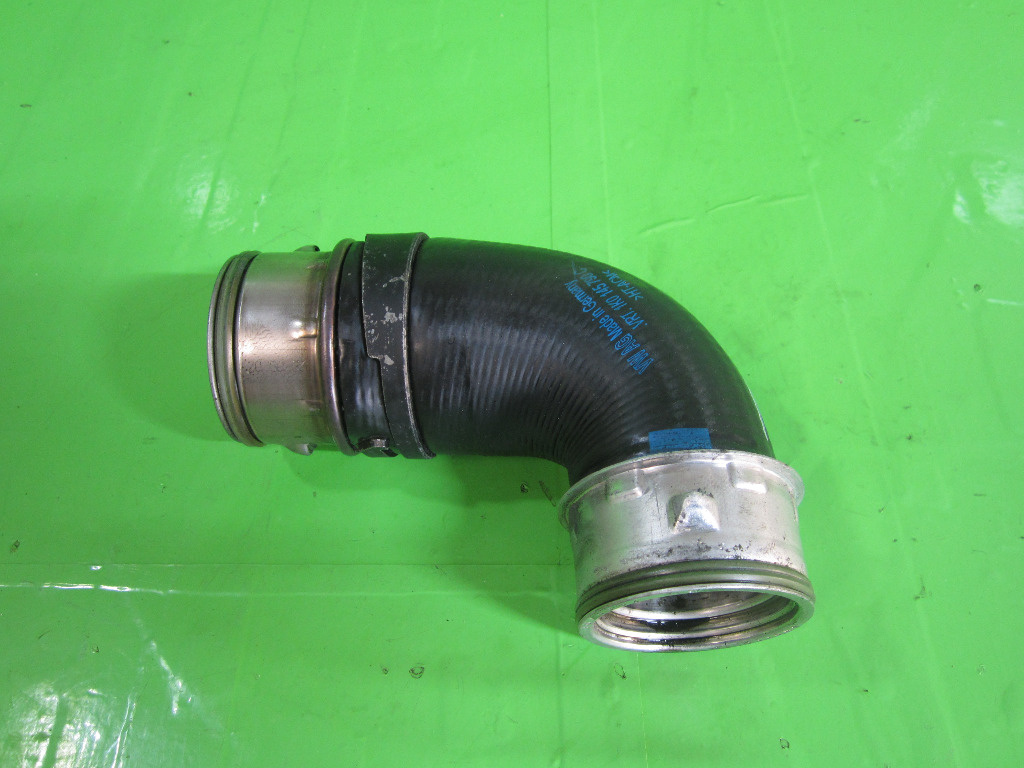 FURTUN / CONDUCTA INTERCOOLER TURBO SKODA OCTAVIA II 2.0 TDI FAB. 2004 - 2013 ⭐⭐⭐⭐⭐