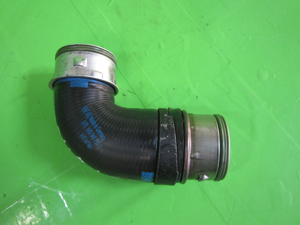 FURTUN / CONDUCTA INTERCOOLER TURBO SKODA OCTAVIA II 2.0 TDI FAB. 2004 - 2013 ⭐⭐⭐⭐⭐