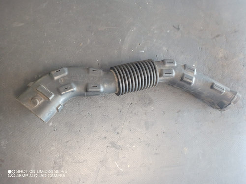 Furtun de admisie / aer Dacia Logan - COD 8200431098e UK1668886-45