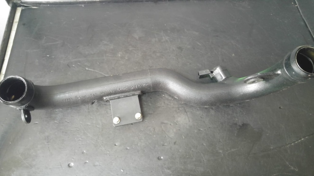 Furtun intercooler 1.9 tdi afn vw passat b5 8d0145840m