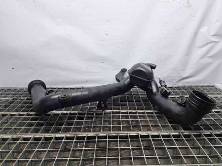 Furtun intercooler 1K0145762AT, Skoda Superb 2 (3T4) 1.9 tdi BXE