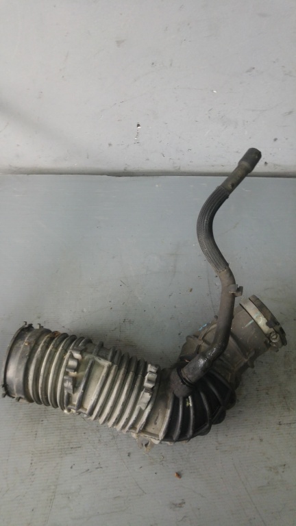 Furtun intercooler 2.0 dci renault laguna 3 8200714810-b