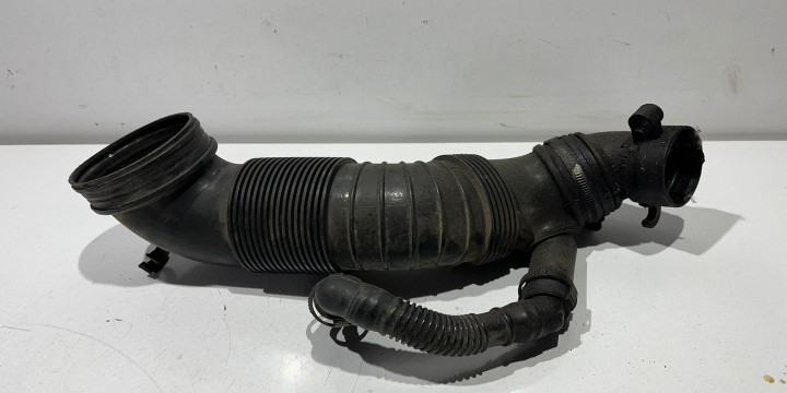 Furtun intercooler 2.0TDI 5k0129656 Volkswagen VW Tiguan 5N [2007 - 2011]