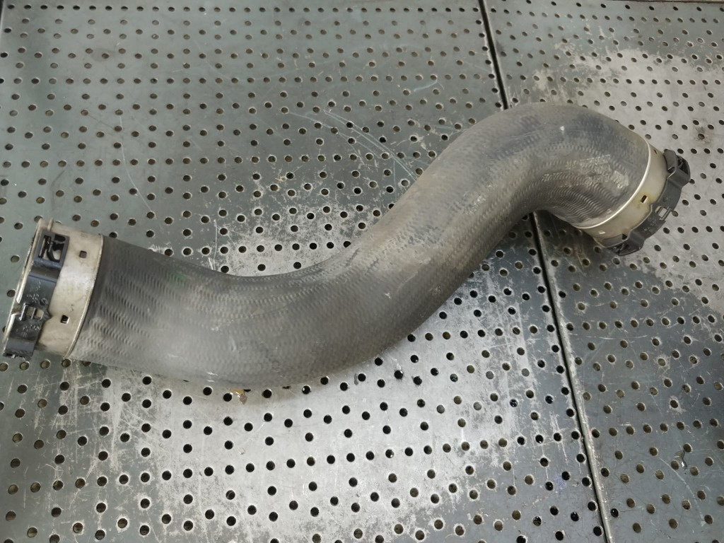 Furtun intercooler 2.2 cdi 651911 mercedes c-class w204 a20495282182