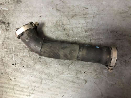 Furtun intercooler 3.0 tdi audi a4 b7 8e0145709e