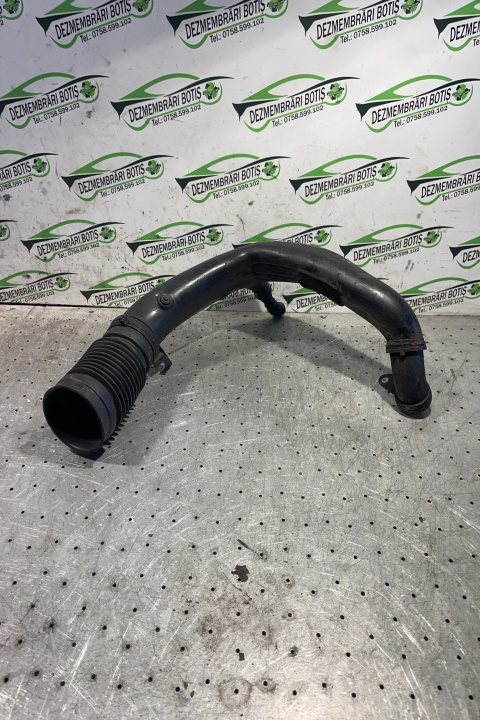Furtun intercooler 96 520 913 80 Peugeot 407 [2004 - 2010] Sedan 2.0 HDi MT (136 hp) CU FILTRU PARTICULE