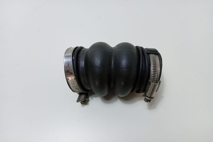 Furtun intercooler 9649999680A Peugeot 307