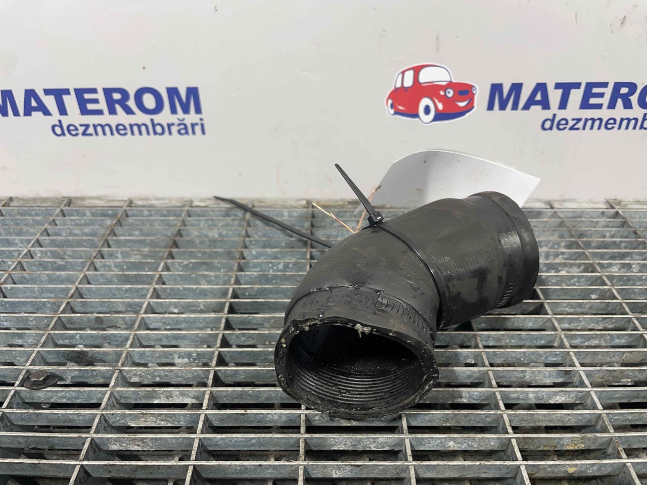FURTUN INTERCOOLER AUDI A1 1.6 TDI - (2010 2014)