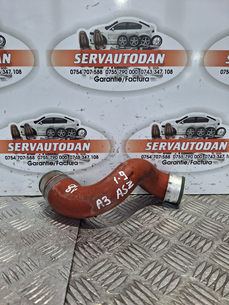 Furtun intercooler Audi A3 (1996-2003) [8L1] 1.9 Motorina 2002, 038131111A