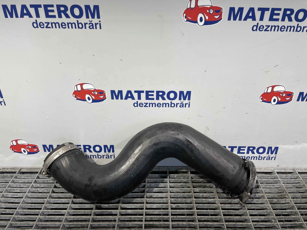 FURTUN INTERCOOLER AUDI A4 2.0 TDI - (2007 2011)