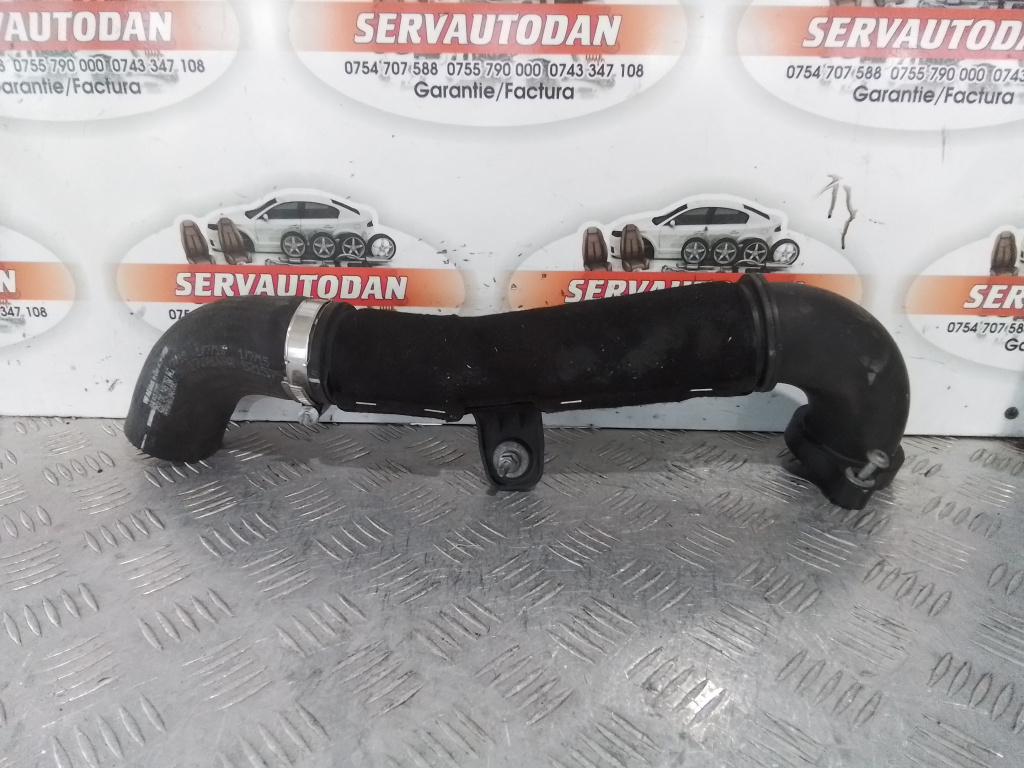 Furtun intercooler Audi A4 (2015-2019) [8W2, B9] 2.0 Motorina 2017, 04L145762AG