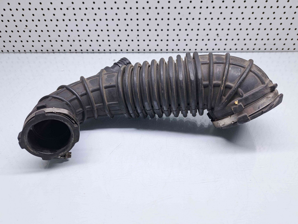 Furtun intercooler Audi A4 (8K2, B8) [Fabr 2008-2015] 03G129629E 2.0 CAGA 2.0 CAGA 100KW / 136CP