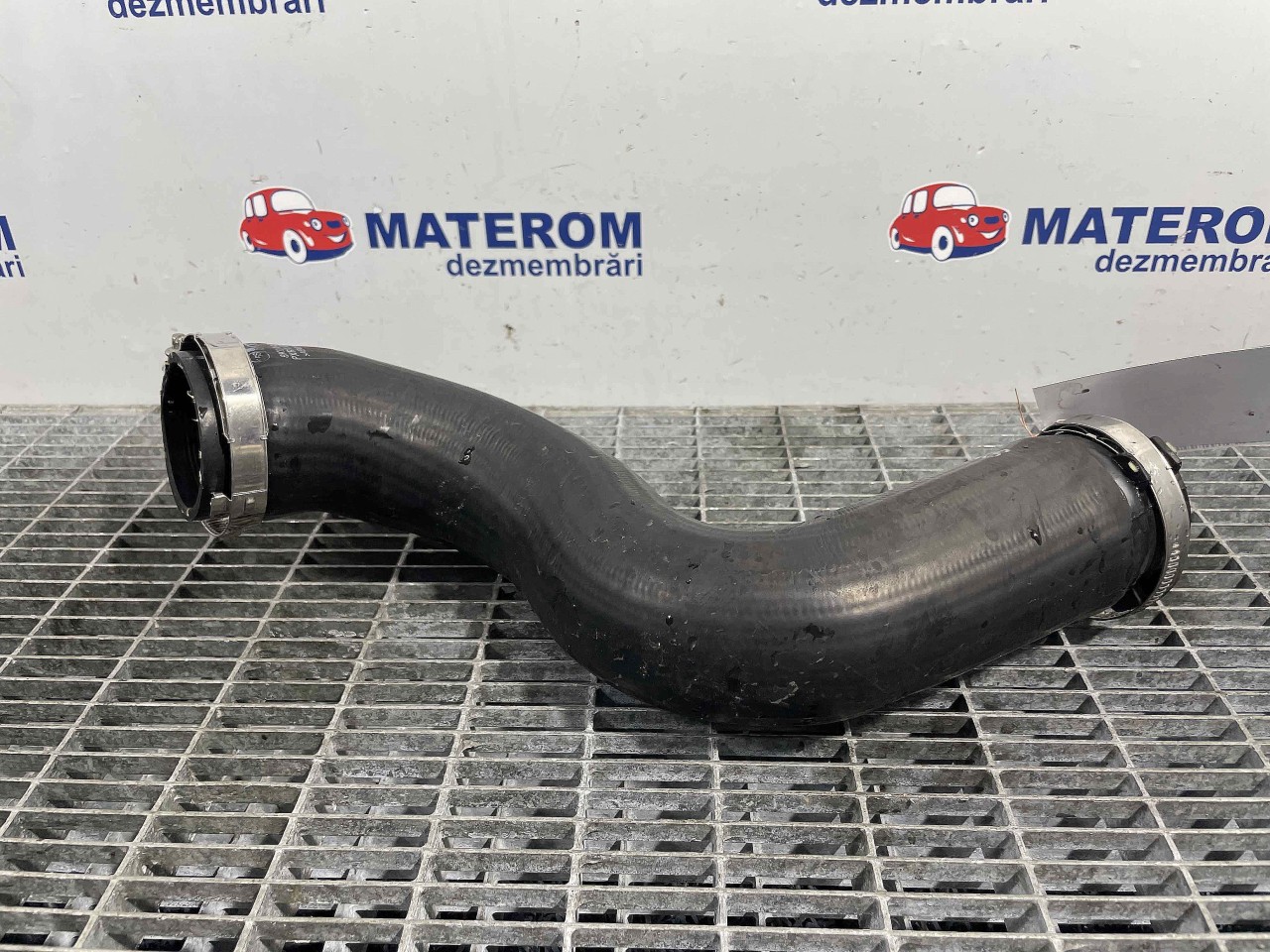 FURTUN INTERCOOLER AUDI A4 A4 2.0 TDI - (2007 2011)
