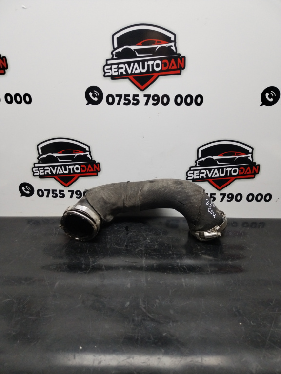 Furtun intercooler Audi A4 facelift (2011-2015) [B8] 3.0 Motorina 2014, 8K0145709E