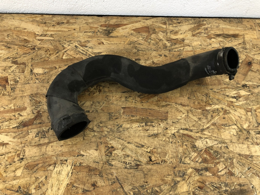 Furtun intercooler Audi A5 sportback sedan 2011 (8K0145738M)