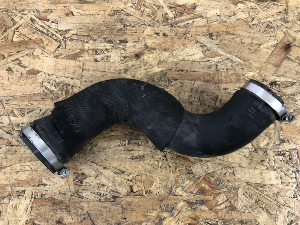 Furtun intercooler Audi A5 sportback sedan 2011 (cod intern: 12861)