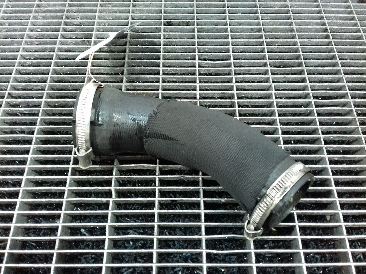 FURTUN INTERCOOLER AUDI A6 2.0 TDI - (2004 2009)