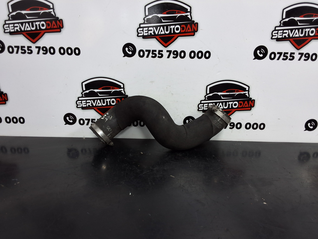 Furtun intercooler Audi Q5 (2008-2012) [8R] 2.0 Motorina 2014, 8R0145993A