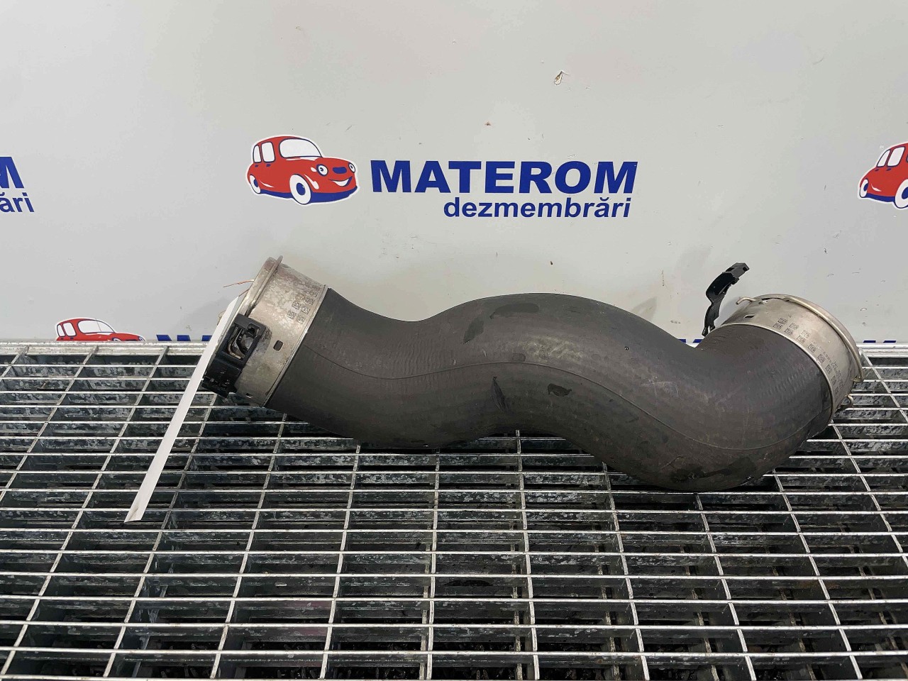 FURTUN INTERCOOLER BMW SERIA 7 F 01 SERIA 7 F 01 3.0 D - (2013 2015)