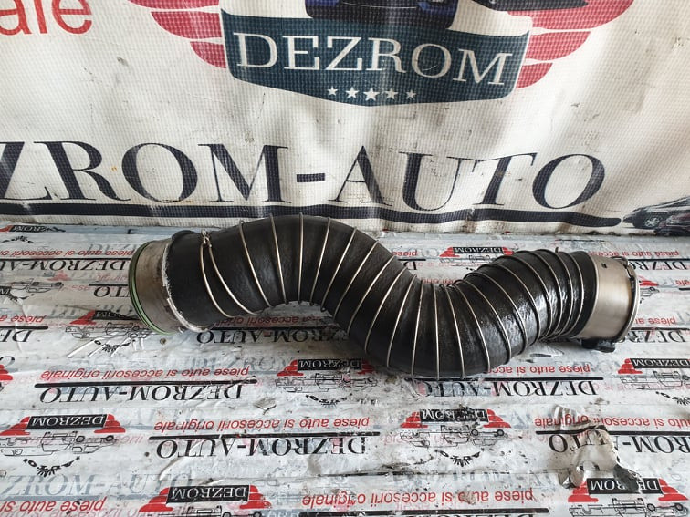 Furtun intercooler BMW X1 E84 2.0 xDrive20d 184cp cod piesa : 8513288