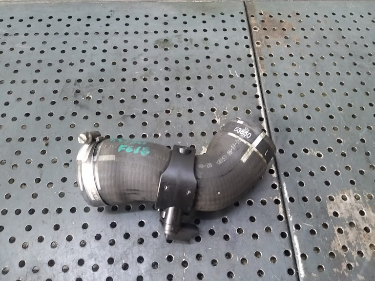 Furtun intercooler cu senzor 1.4 tdci ford fiesta 5 jh jd 96554327