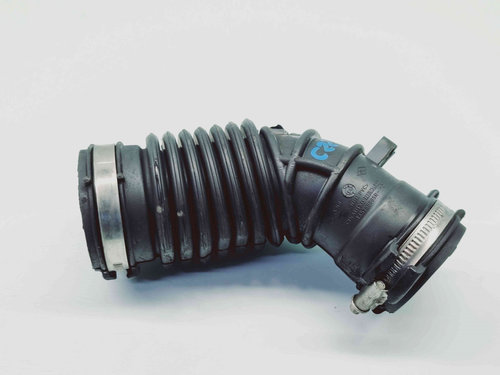 Furtun intercooler Dacia Dokker [Fabr 2012-prezent] 165758885R 1.5 DCI K9K608