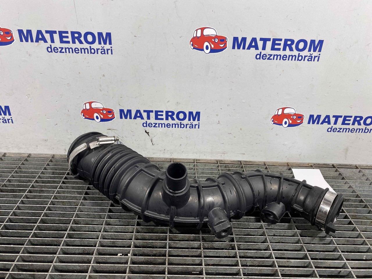 FURTUN INTERCOOLER DACIA LOGAN 0.9 TCE - (2020 2024)