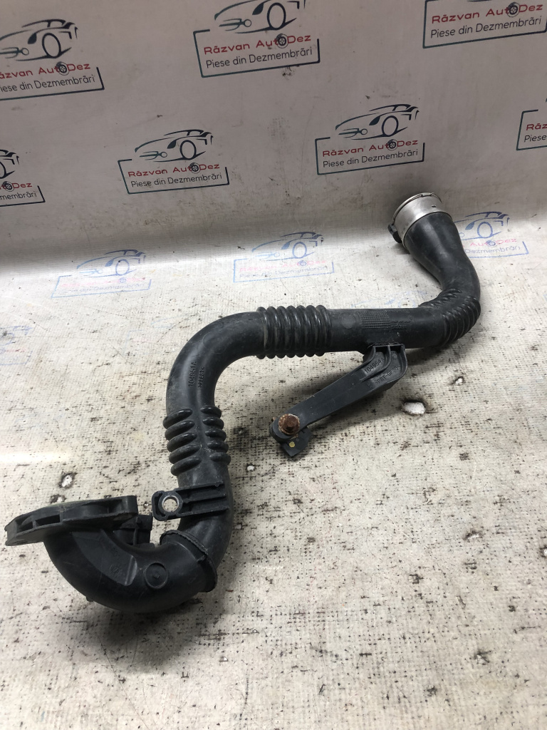 Furtun intercooler Dacia Sandero 0.9 Benzina 2020, 104951A