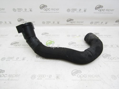 Furtun intercooler dreapta Audi Q5 8R 2.0 TDI (2009 - 2017) - Cod: 8R0145790G
