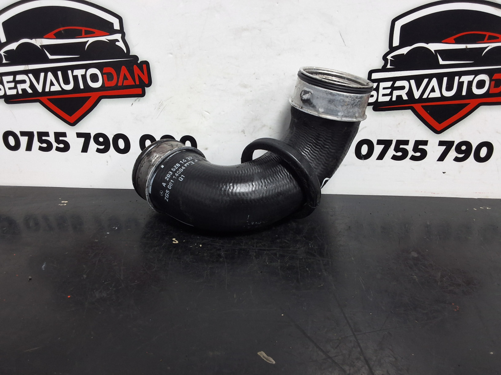 Furtun intercooler Mercedes-Benz C-Class (2001-2007) [W203] 2.2 Motorina 2004, A2035281482