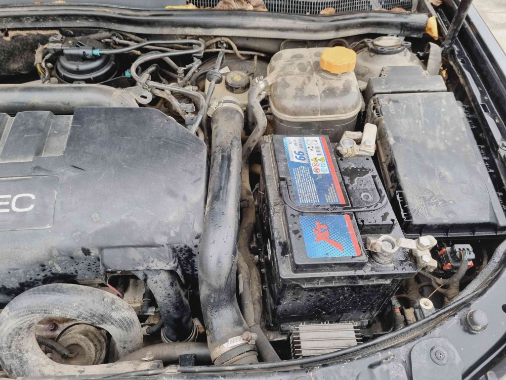 Furtun intercooler Opel Astra H [Fabr 2004-2009] 55556012 1.2 Benz Z13DTH66KW / 90CP 1.2 Benz Z13DTH 66KW / 90CP