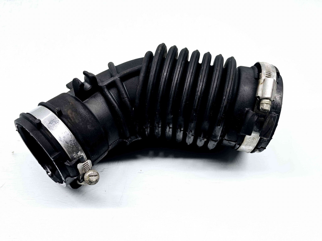Furtun intercooler Renault Clio 4 (B98) Hatchback [Fabr 2012-2020] 165758885R 1.5 DCI K9K628 55KW / 75CP