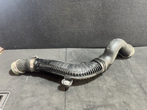 Furtun intercooler Skoda Superb combi 1.8TSI ,160cp, CDA sedan 2011 (1K0145840R)