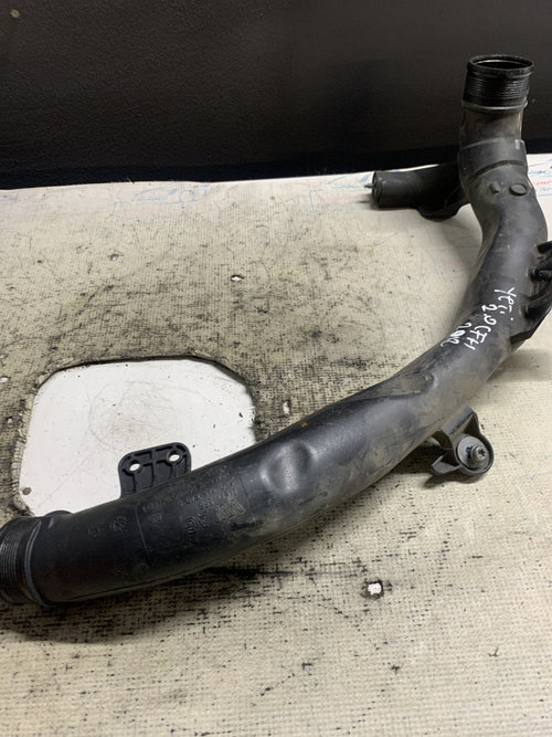 Furtun intercooler Skoda Yeti 2.0 Motorina 2012, 5N0145840G