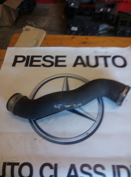 Furtun intercooler stanga Mercedes C220 cdi w204