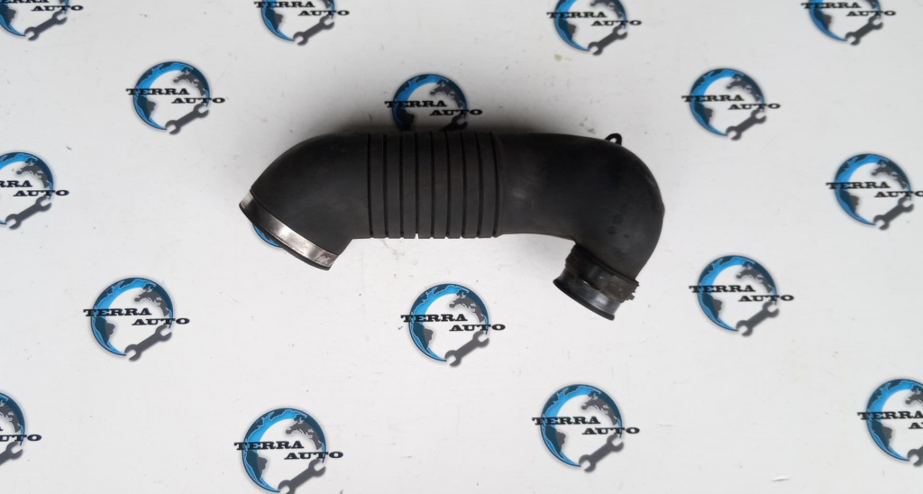 Furtun intercooler turbina Audi A4 B6 1.9 TDI 96 KW 131 CP cod motor AVF
