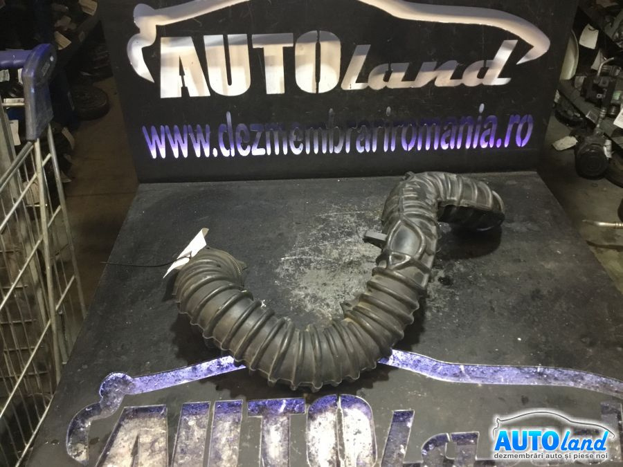 Furtun Intercooler Turbo 8200607746 2.0 DCI Renault TRAFIC II bus JL 2001