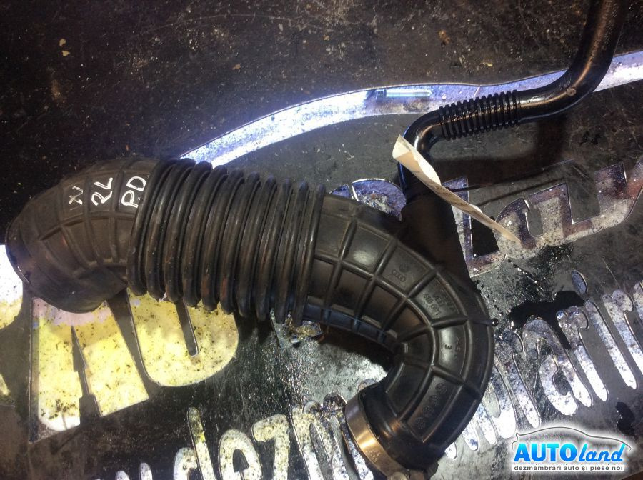 Furtun Intercooler Turbo 8e0129615q 2.0 TDI Audi A4 8EC 2004-2008