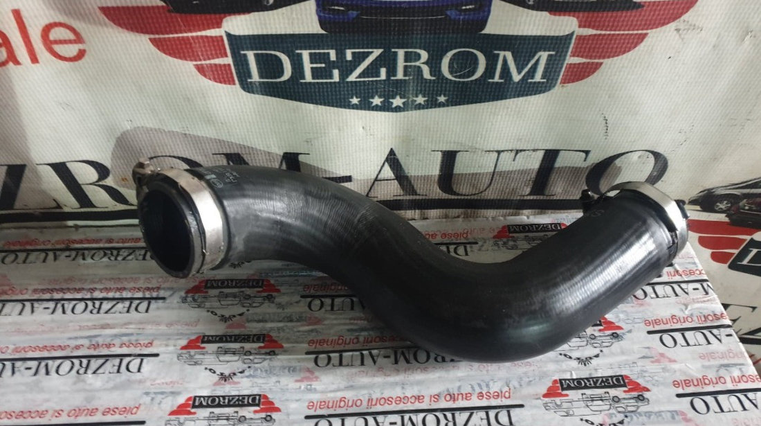 Furtun intercooler turbo original Audi A4 B8 2.0 TDI 143 cai motor CAGA cod piesa : 8K0145737K