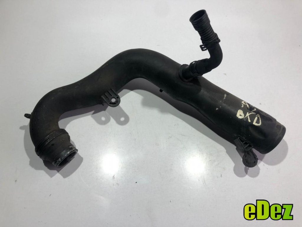 Furtun intercooler Volkswagen Jetta 3 (1992-1998) 2.0 tdi 1k0129654k
