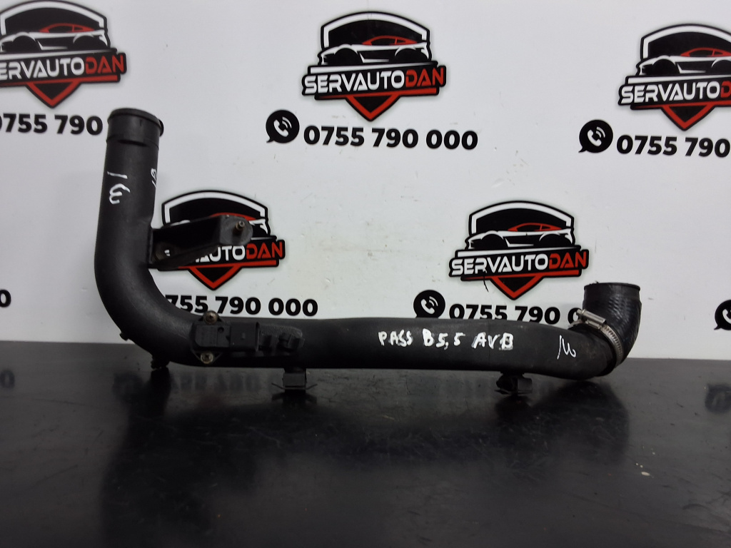 Furtun intercooler Volkswagen Passat B5 (1996-2005) 1.9 Motorina 2002, 8D0145840S