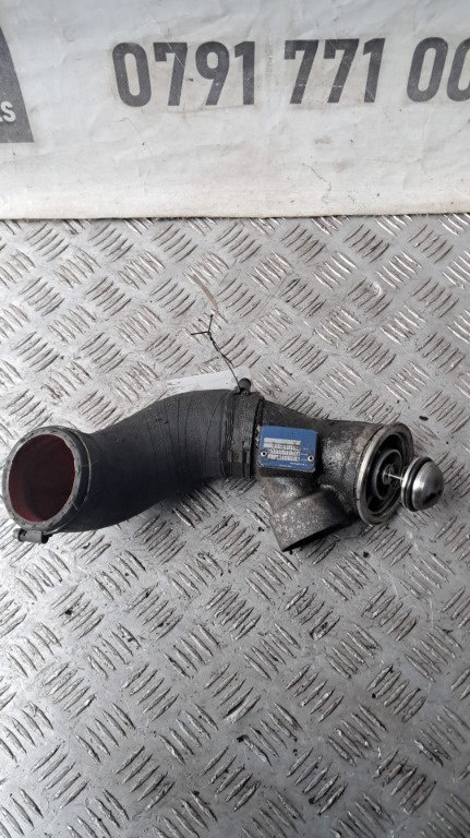 Furtun intercooler Volvo XC70 motor 2.4 D5 D5244T16 an fab. 2010 cod 31293088