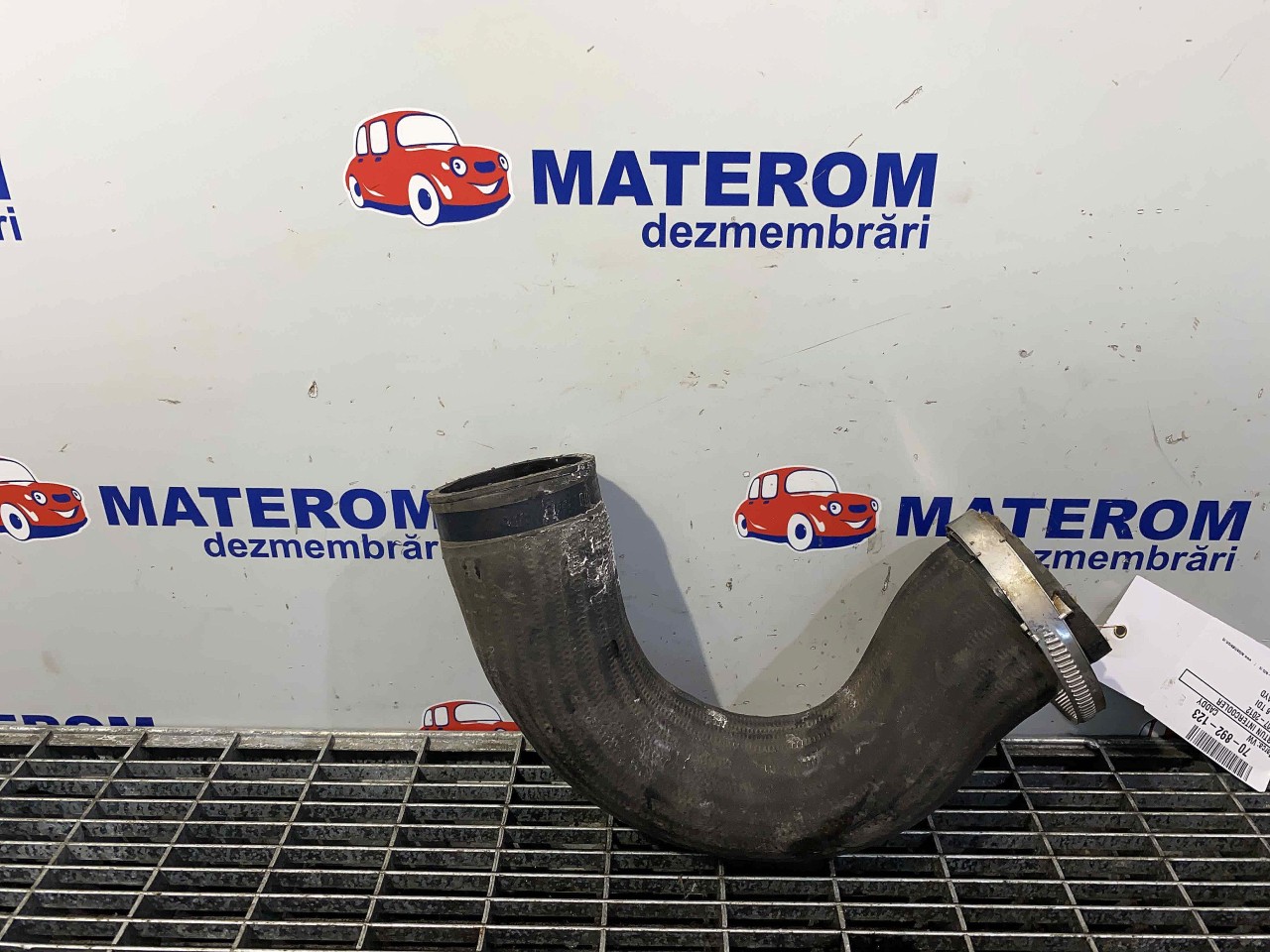 FURTUN INTERCOOLER VW CADDY 1.6 TDI - (2010 2015)