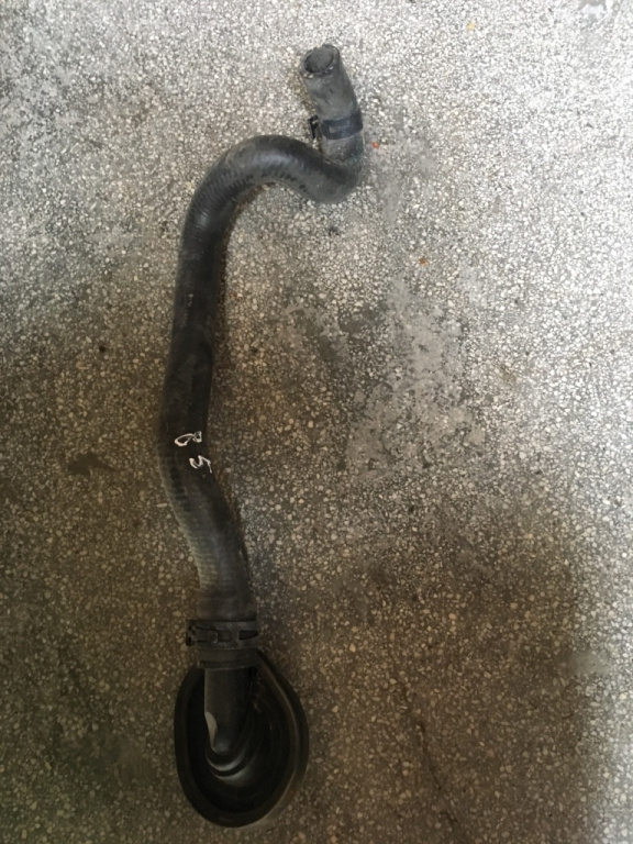 Furtun lichid racire Mercedes-Benz C-Class W203 [2000 - 2004] Sedan 4 - usi C 180 AT (130 hp) C180 Avantgarde 2.0