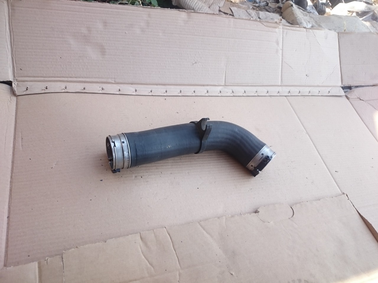 Furtun radiator apa MERCEDES ACTROS MP4 cod A9605014784