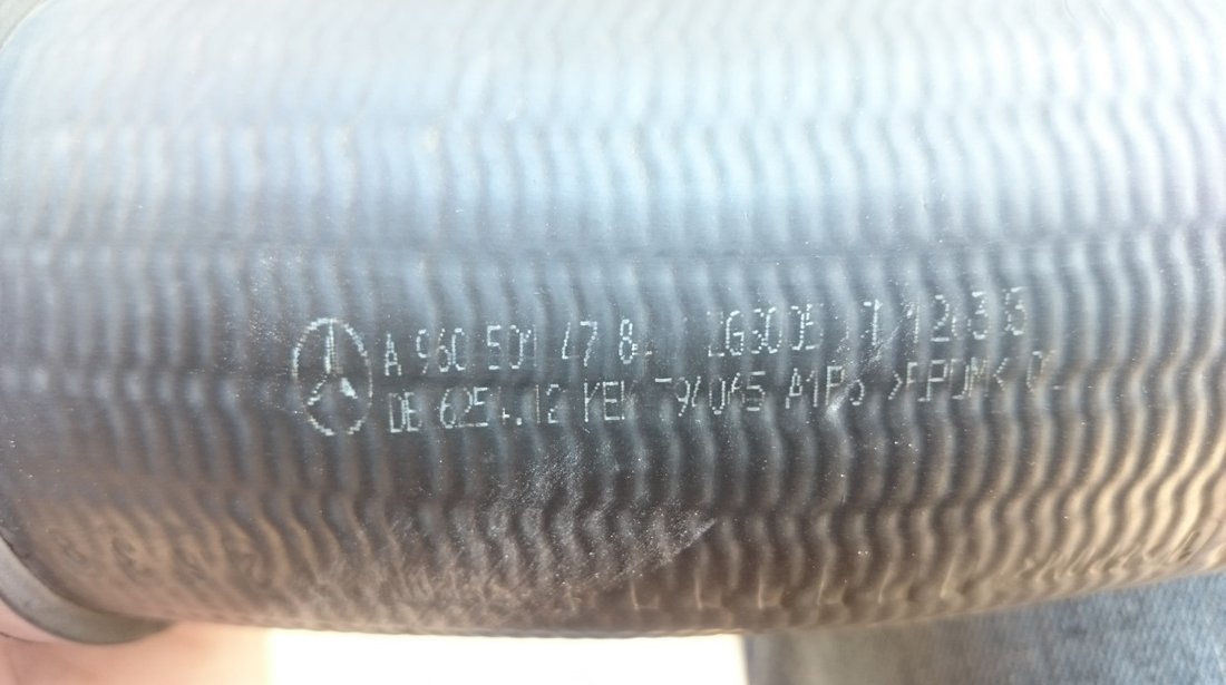 Furtun radiator apa MERCEDES ACTROS MP4 cod A9605014784